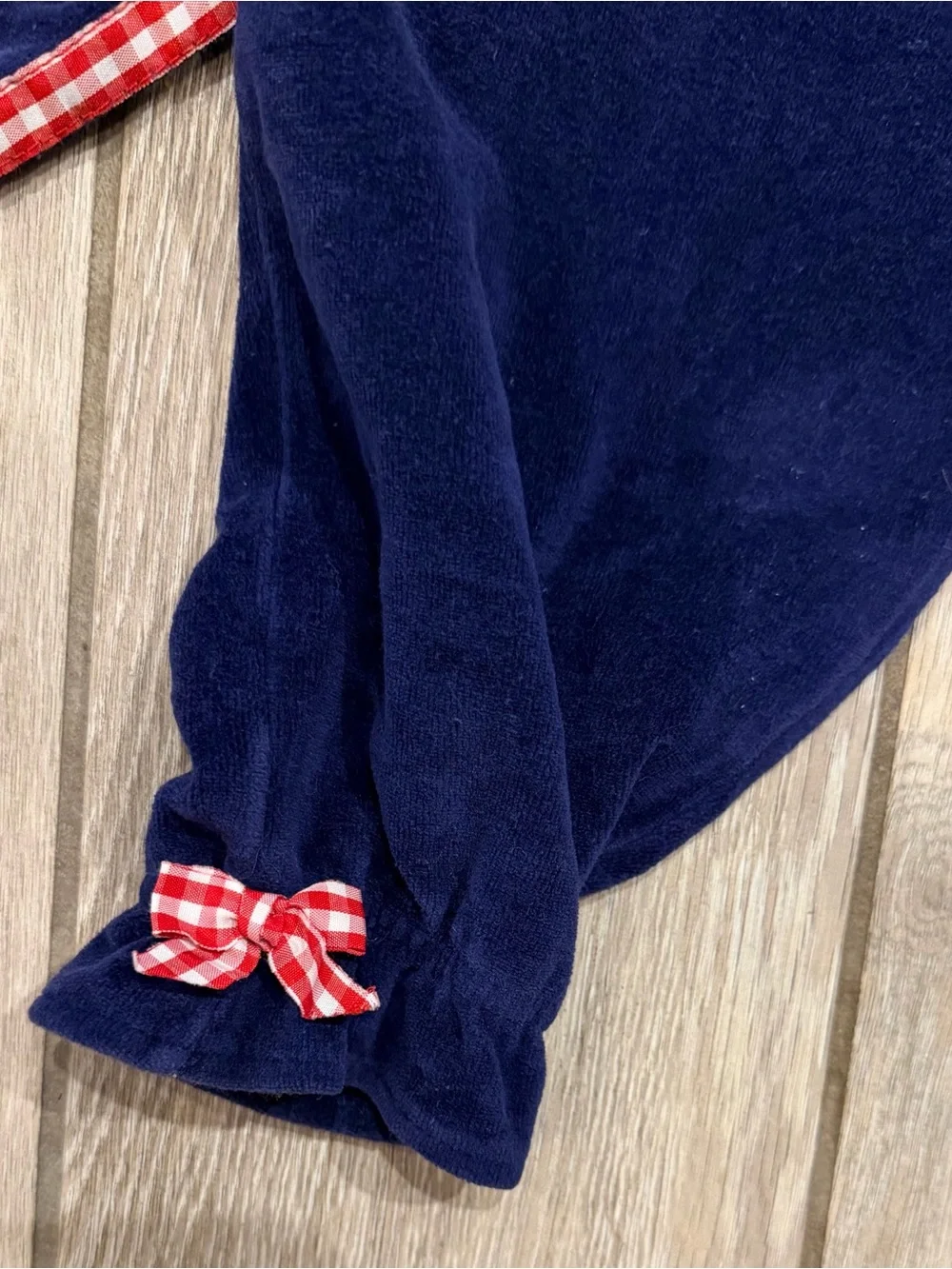 VINTAGE Teddy Bear Valor Embroidered 2PC set with sweet details